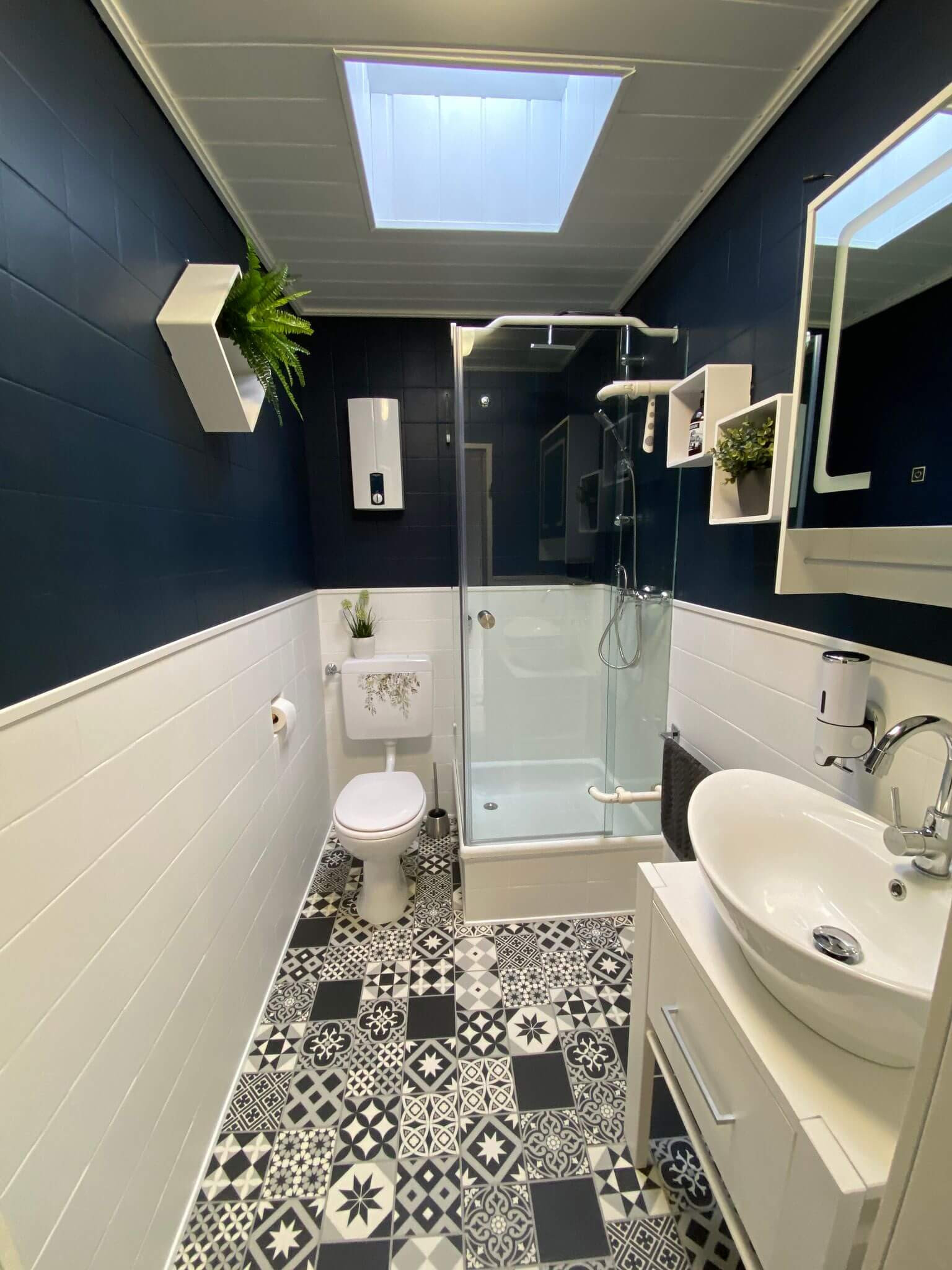 Badezimmer Mit Farbe Gestalten: Ideen &amp; Inspiration for Badezimmer Farbkonzept